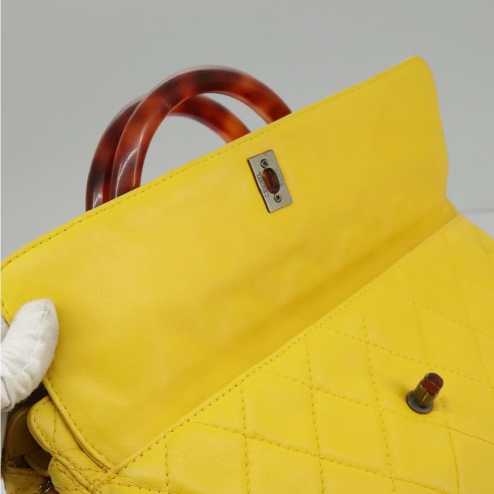 CHANEL Matelasse Hand Bag Lamb Skin Yellow - Picture 11 of 16